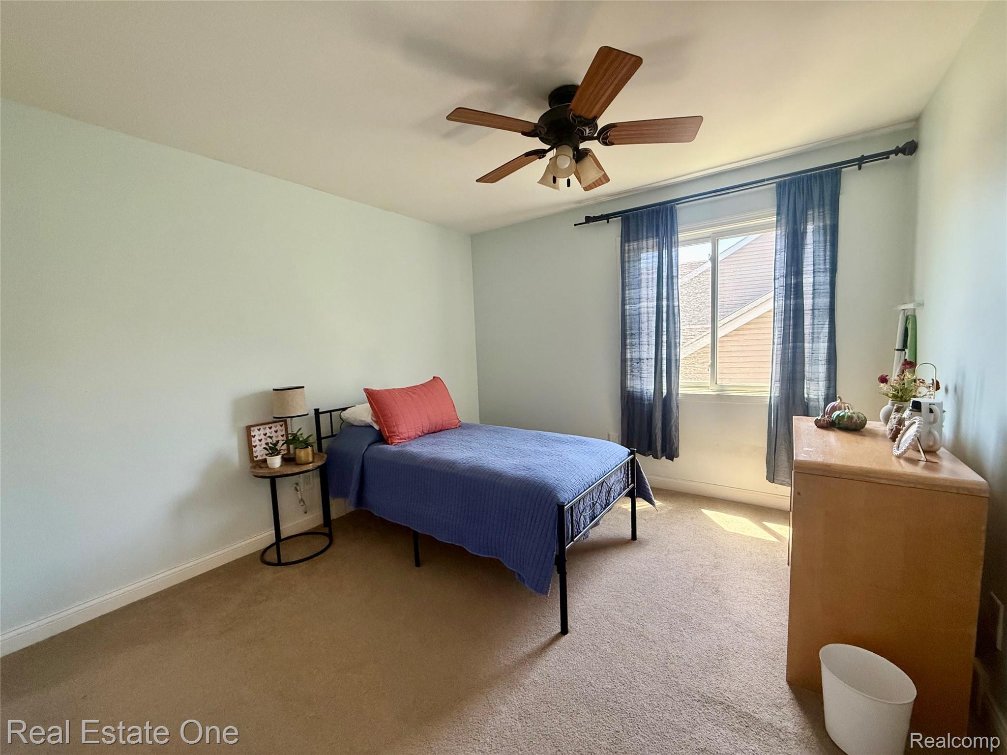 3328 PRIMROSE Drive