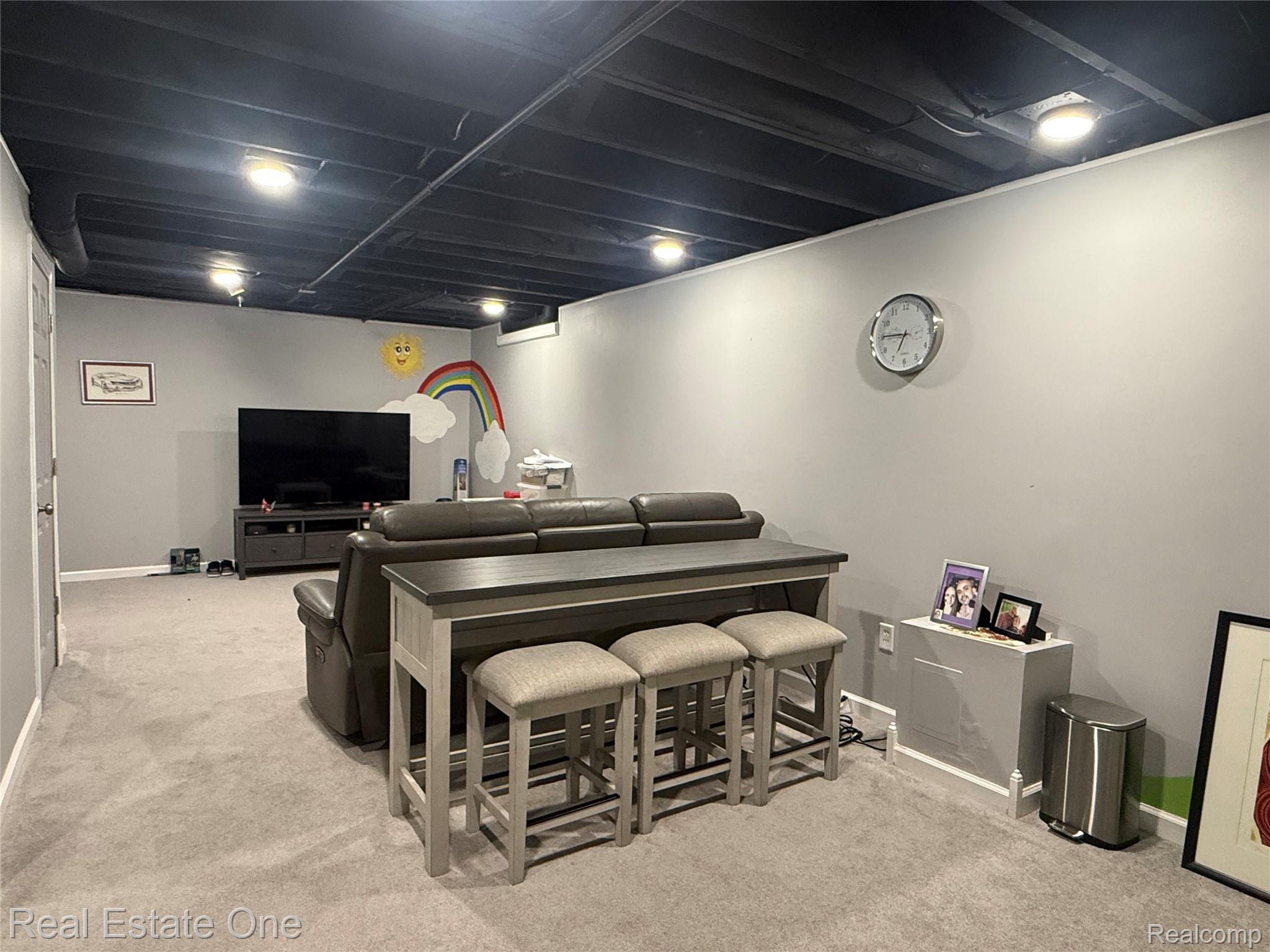 3328 PRIMROSE Drive
