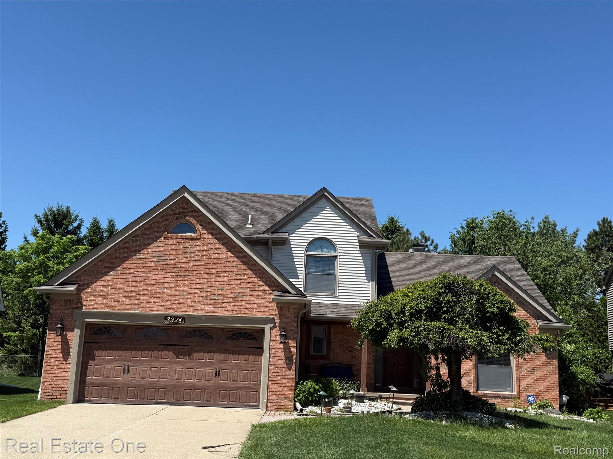 3328 PRIMROSE Drive