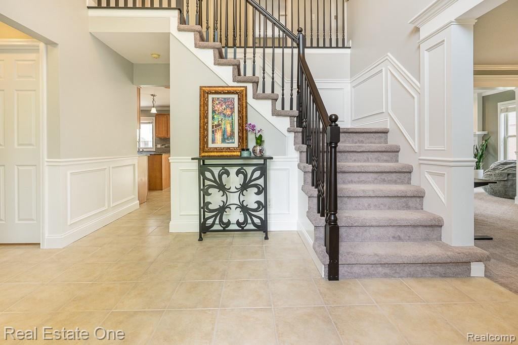 19828 Gloria Drive
