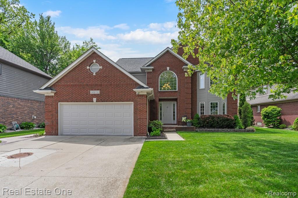 19828 Gloria Drive
