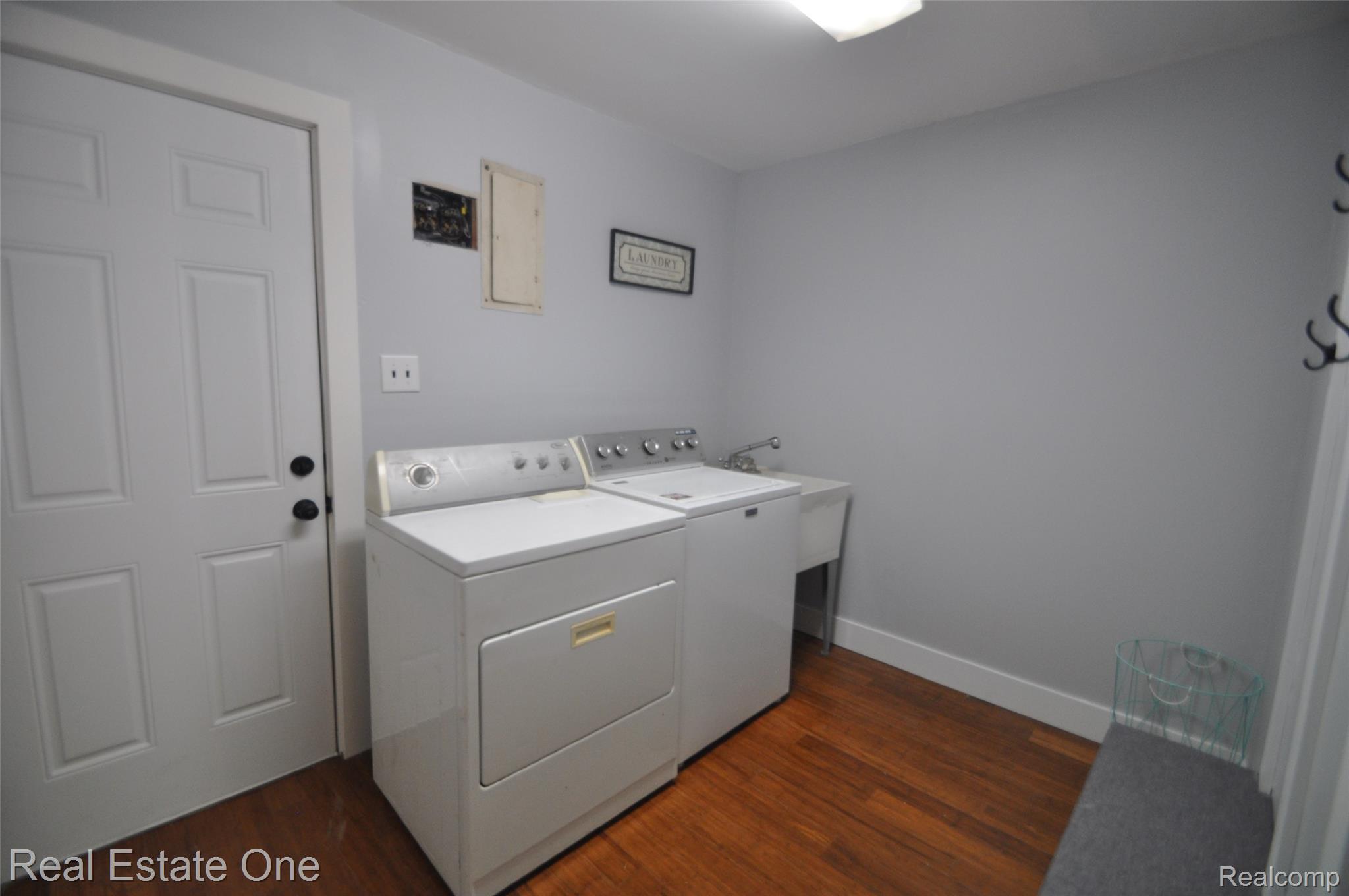 1070 Avon Manor Road