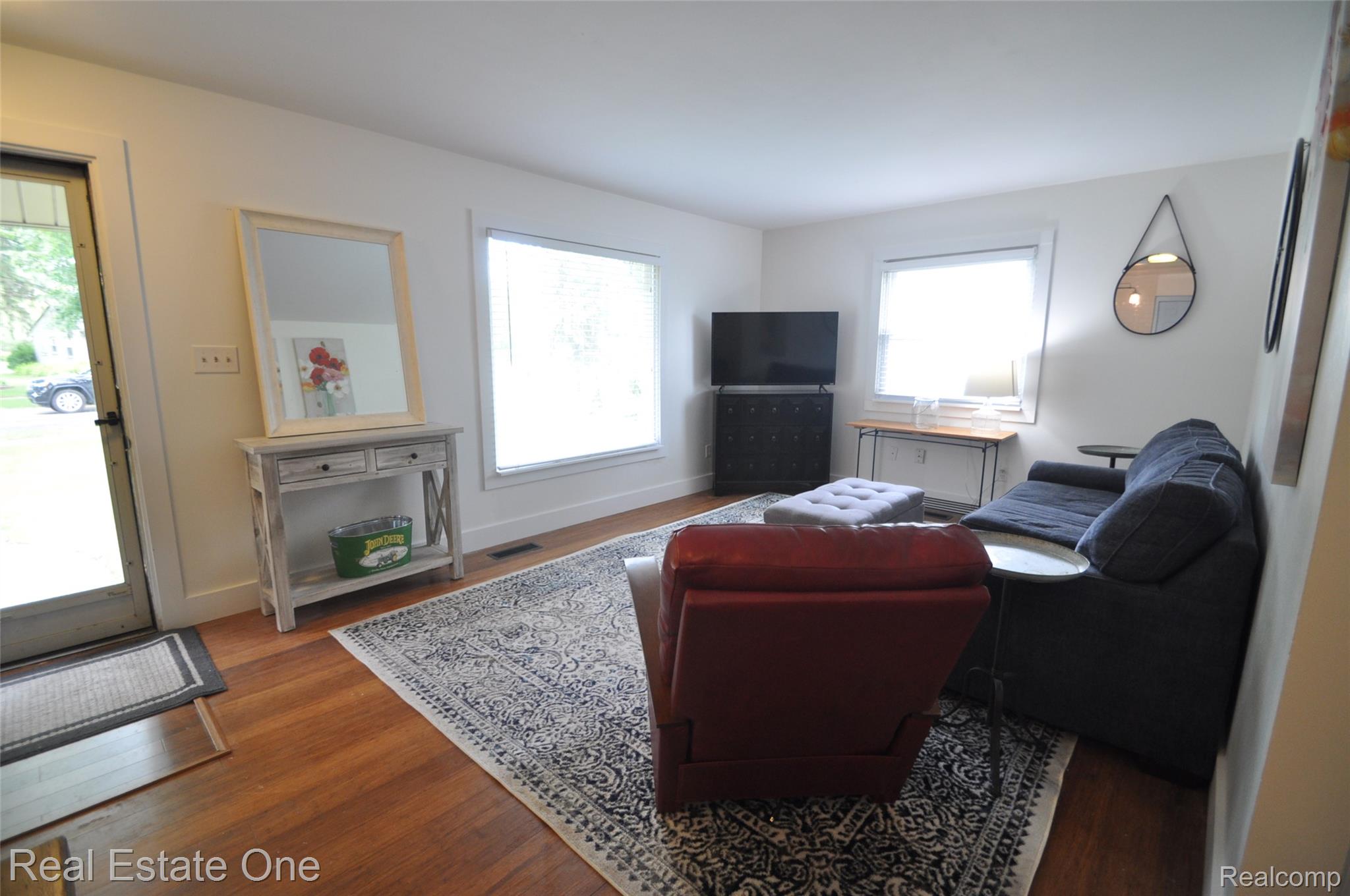 1070 Avon Manor Road