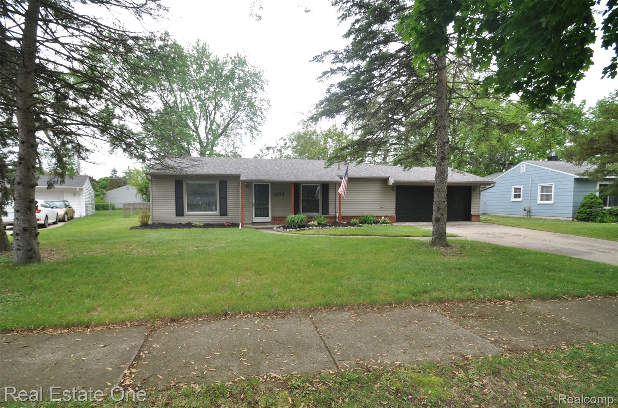 1070 Avon Manor Road