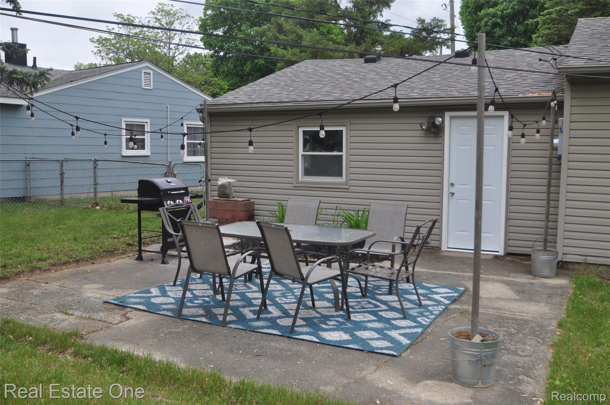 1070 Avon Manor Road