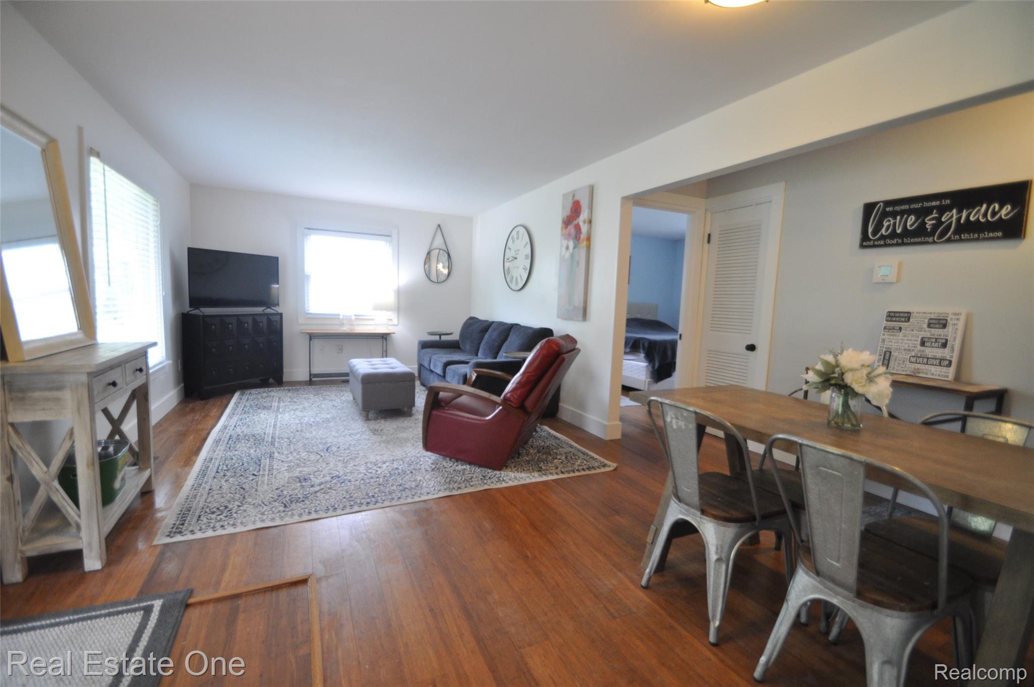 1070 Avon Manor Road
