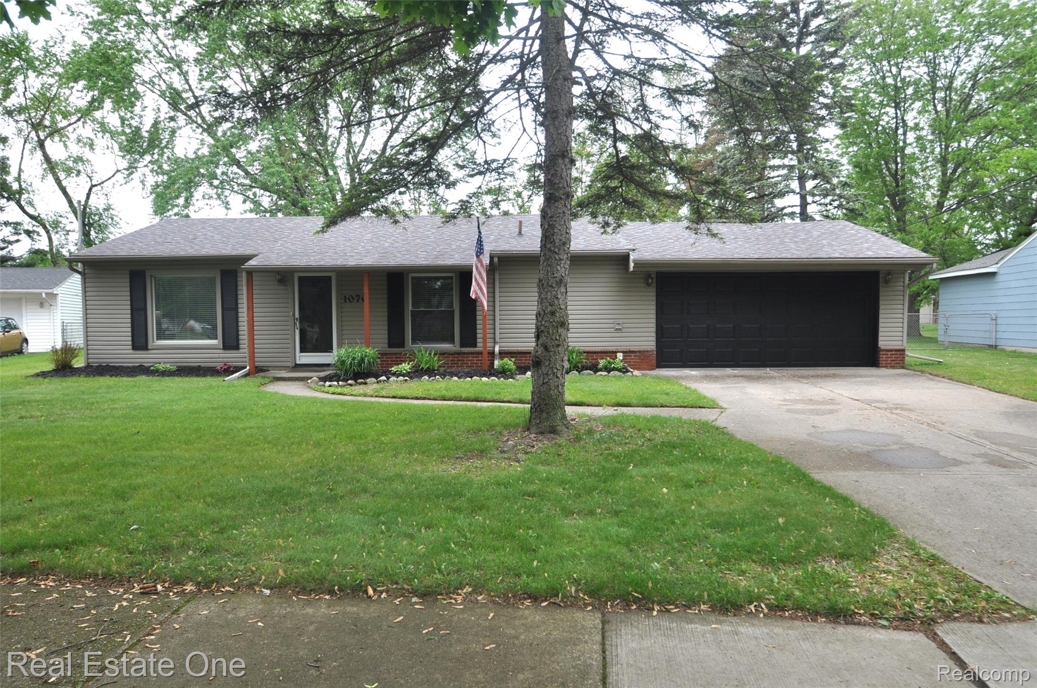 1070 Avon Manor Road
