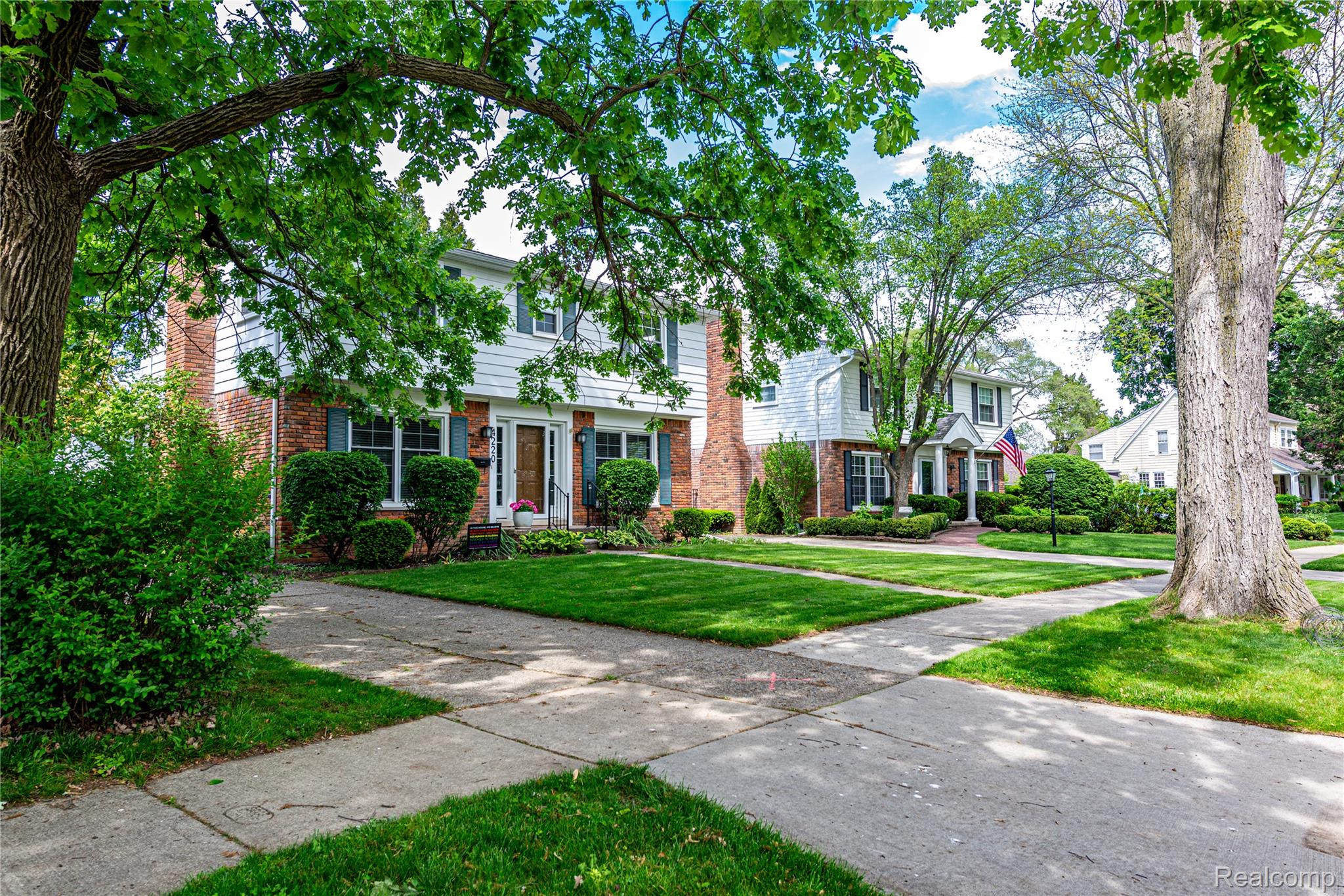 4220 Arlington Drive