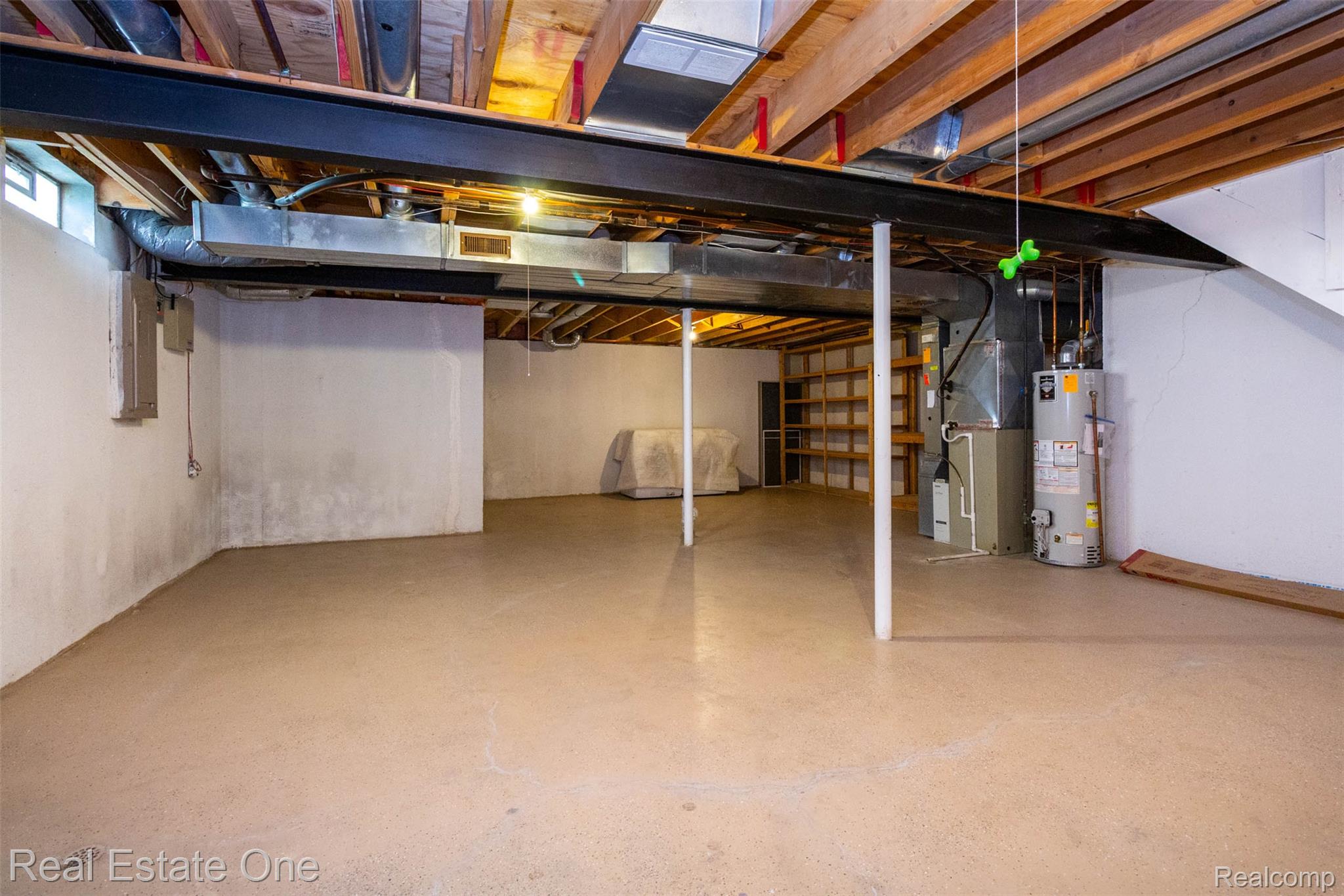 7062 Foxridge Drive