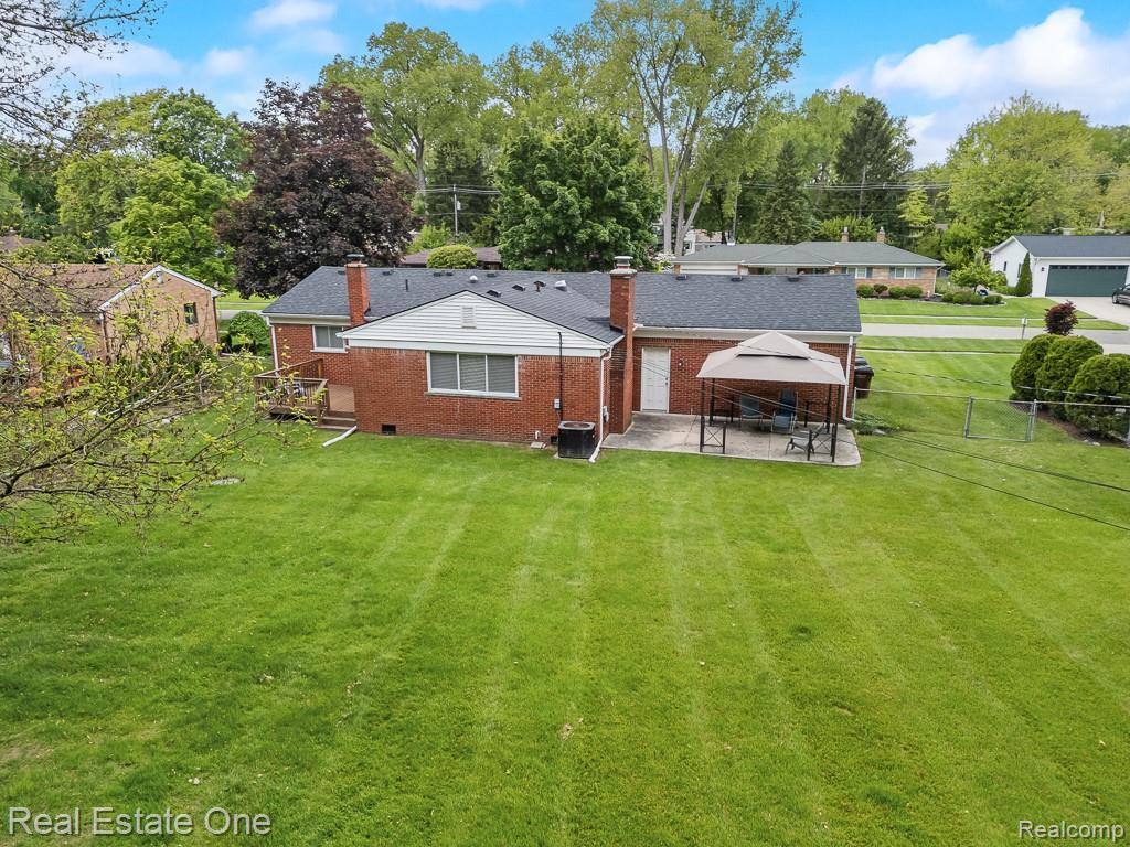 53216 Bruce Hill Drive