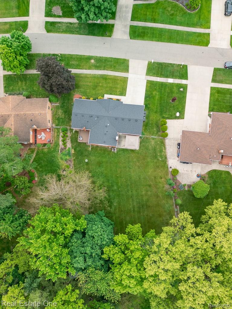 53216 Bruce Hill Drive