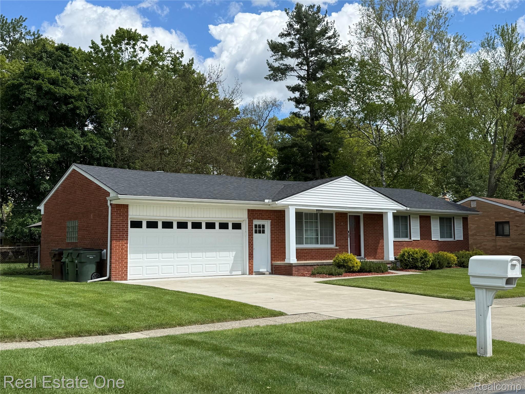 53216 Bruce Hill Drive
