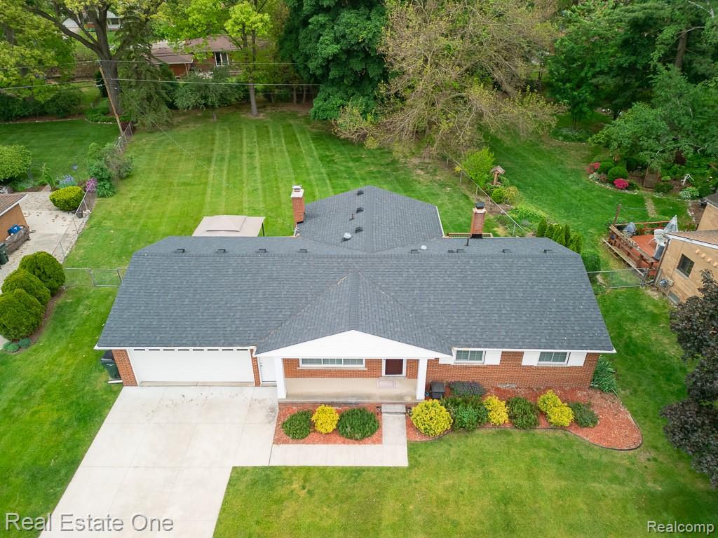 53216 Bruce Hill Drive