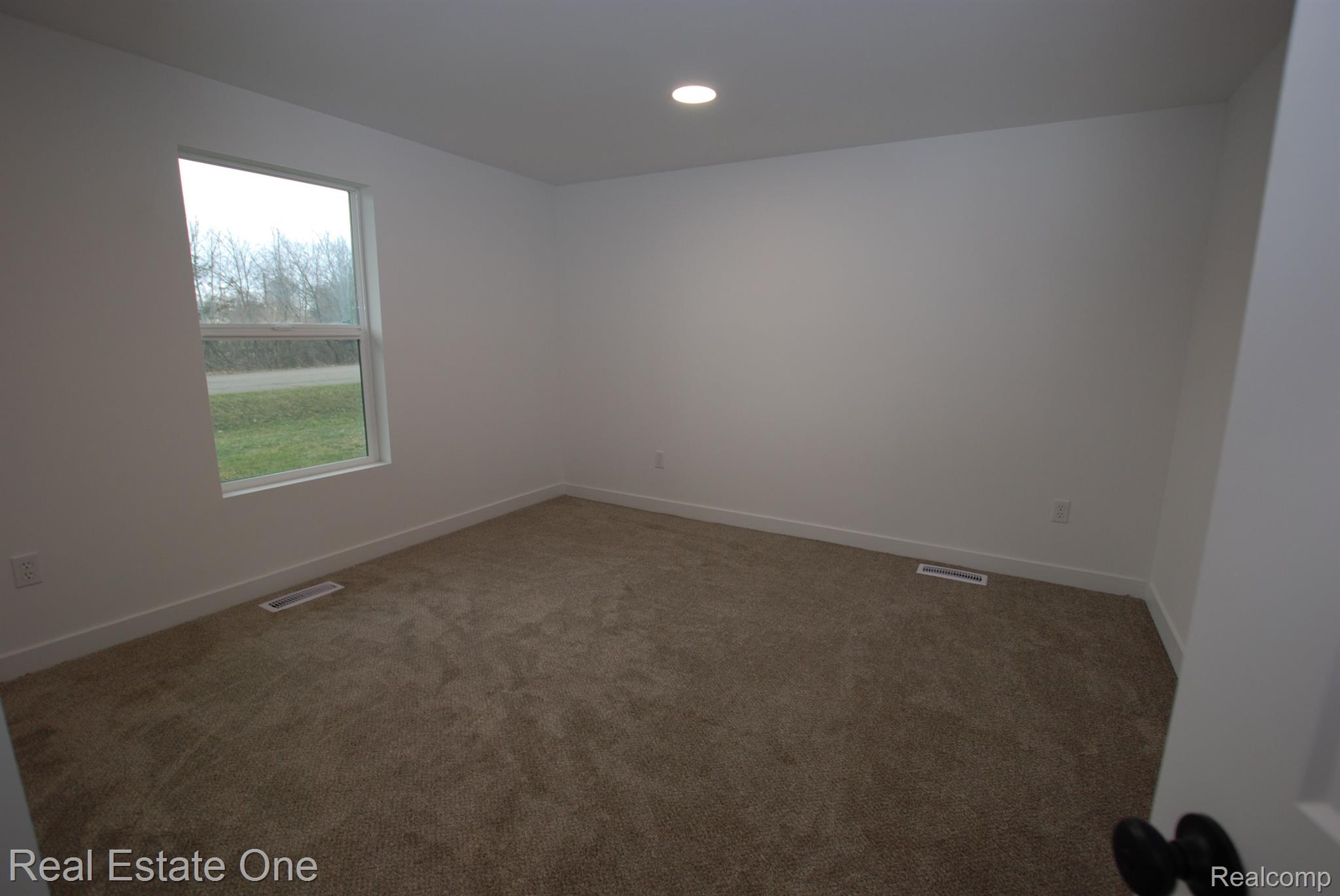 12357 RAYMOND Drive
