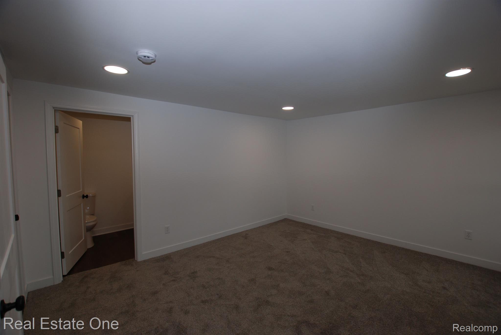 12357 RAYMOND Drive