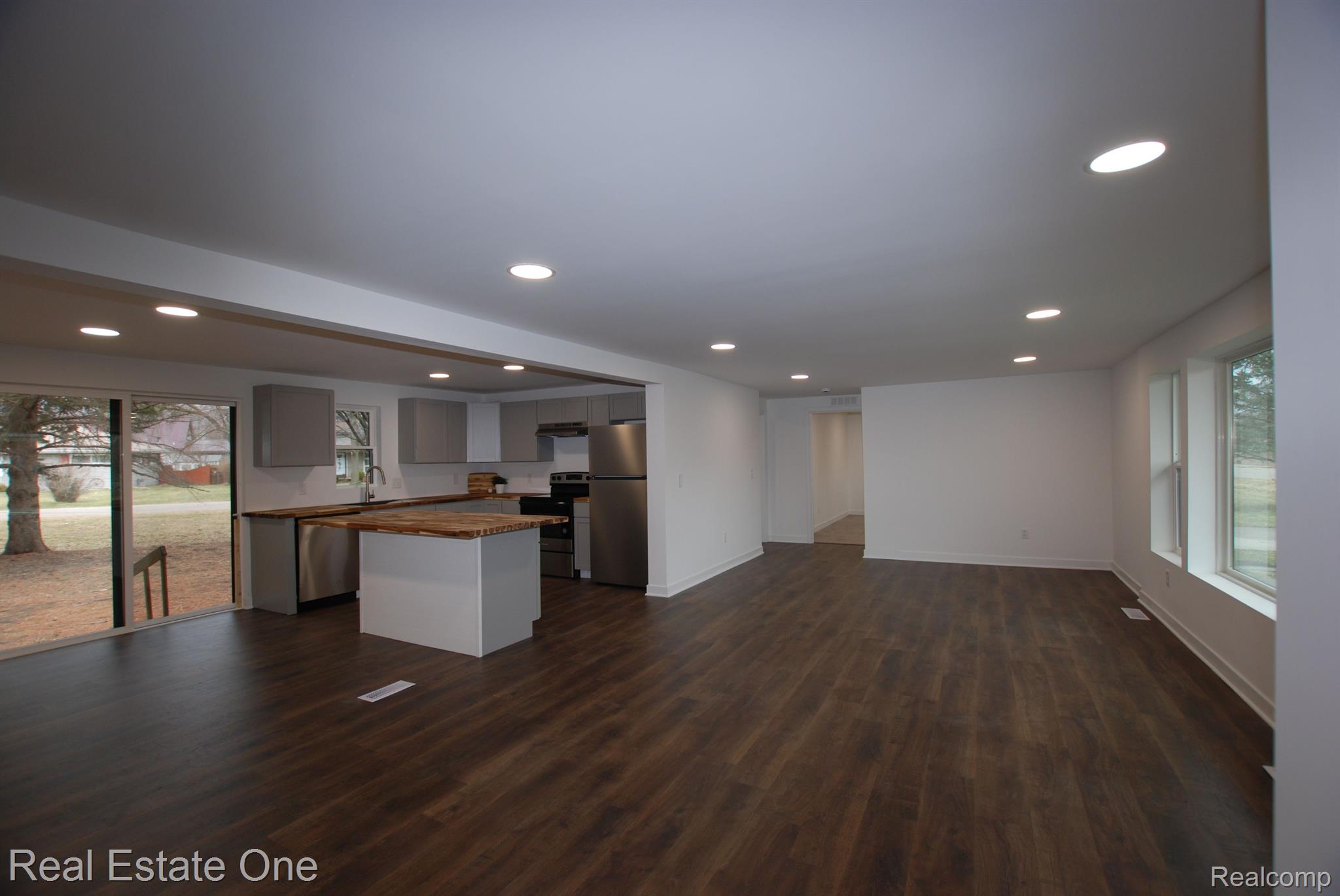 12357 RAYMOND Drive