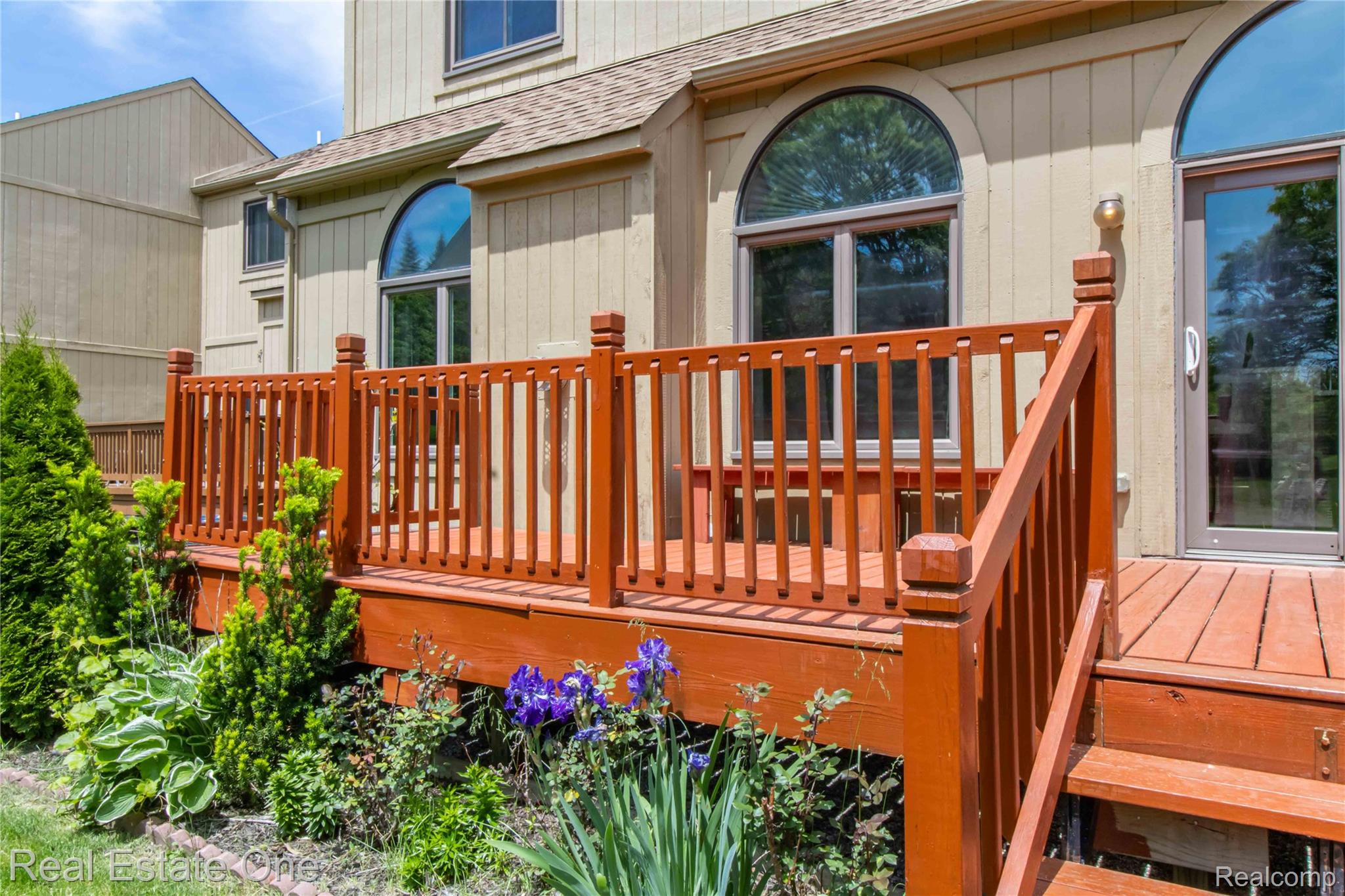 2157 Crystal Drive
