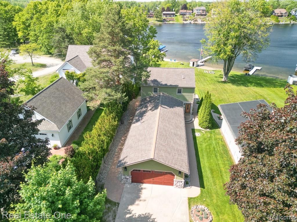 2200 Fernlock Drive