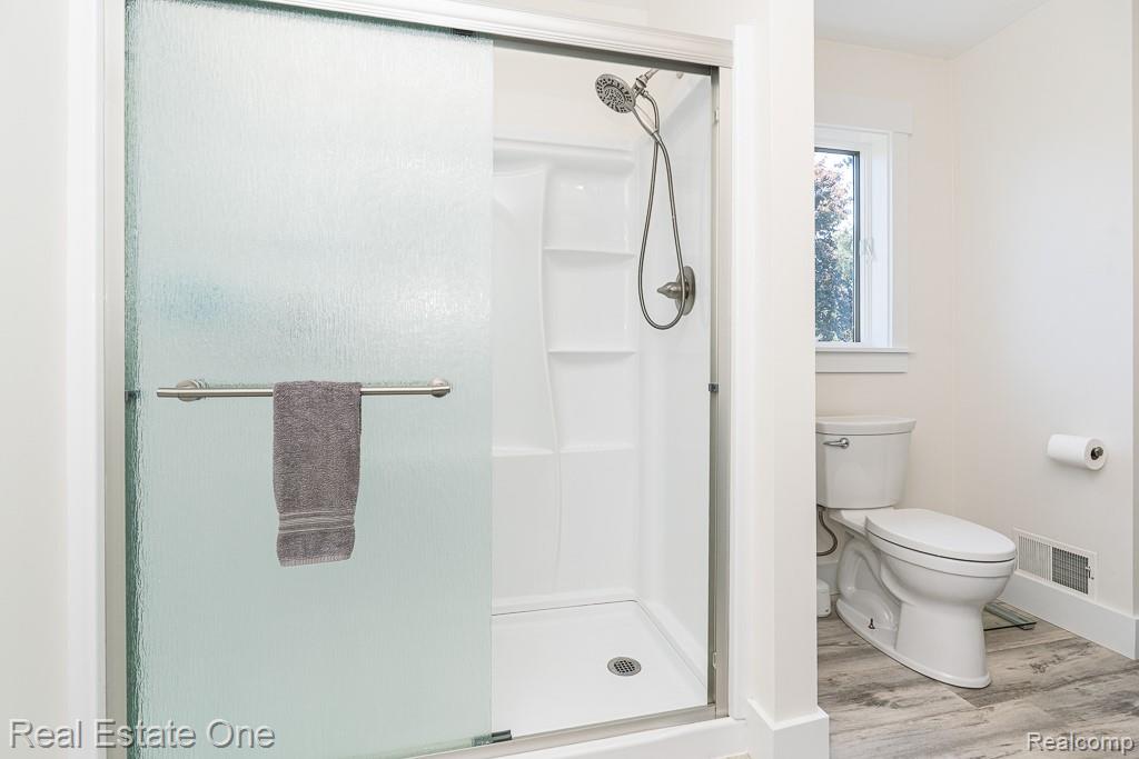 2200 Fernlock Drive