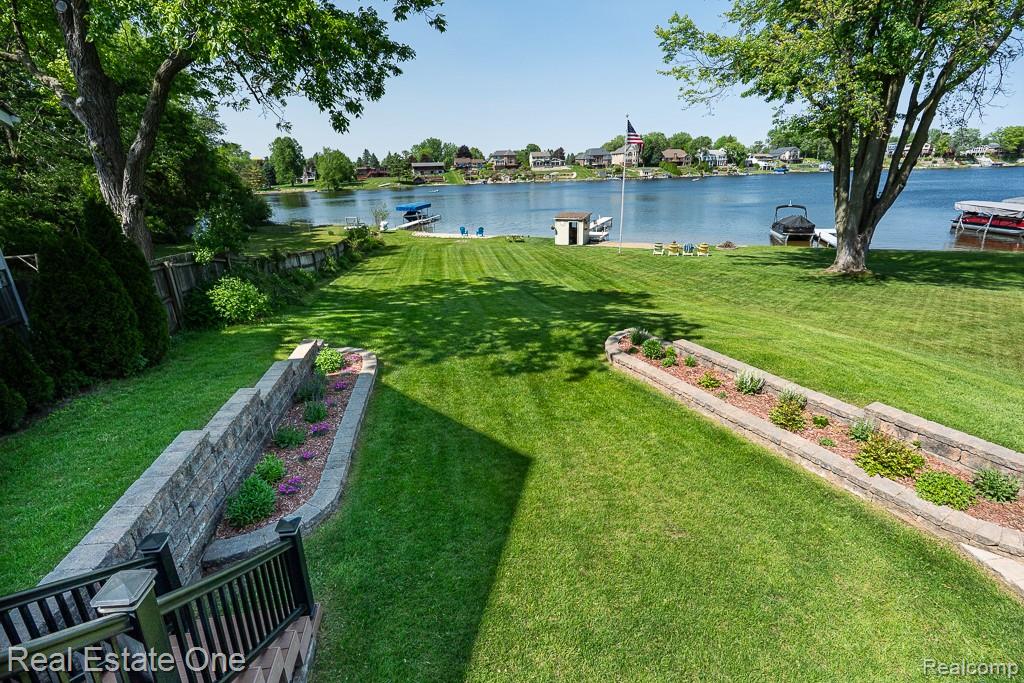 2200 Fernlock Drive