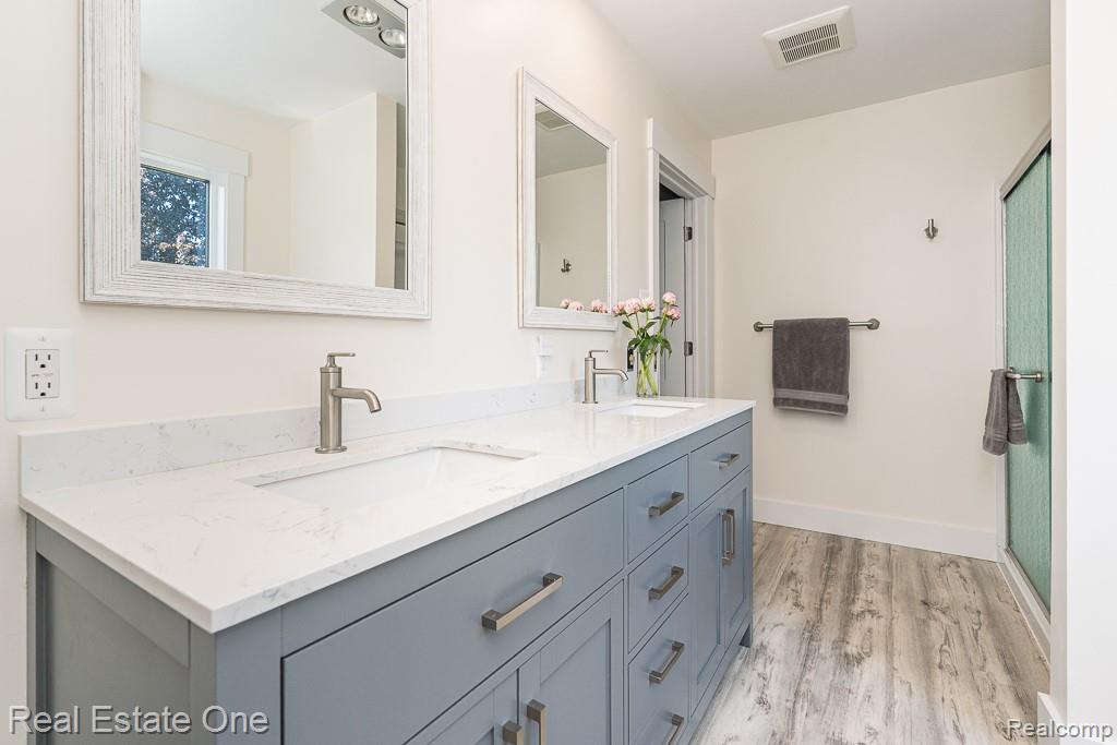 2200 Fernlock Drive