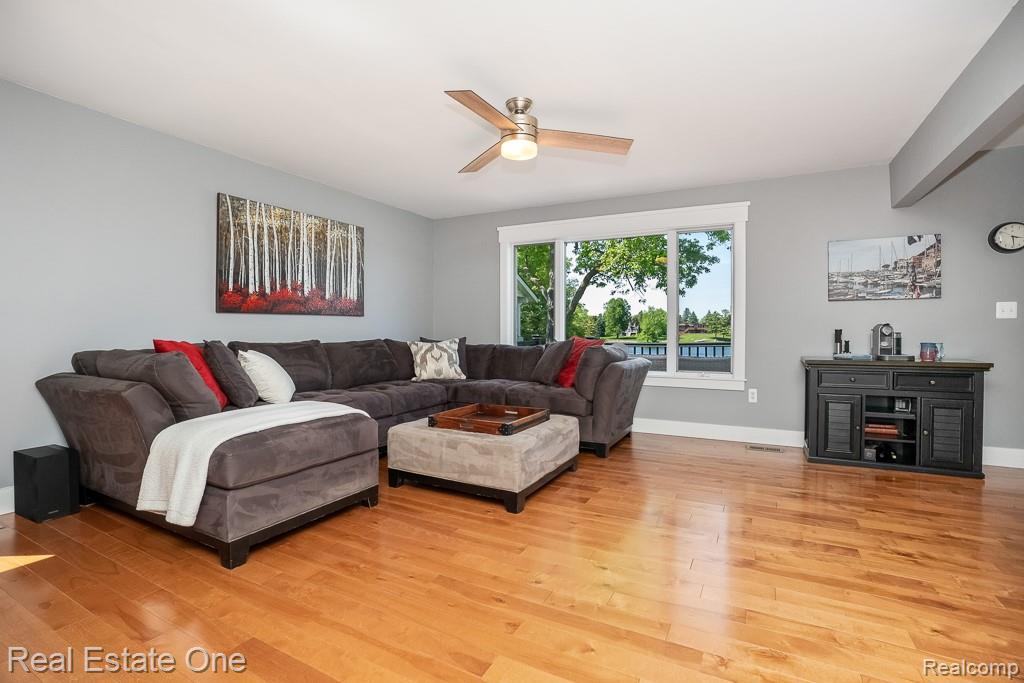 2200 Fernlock Drive