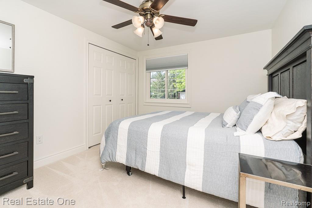 914 Dressler Lane