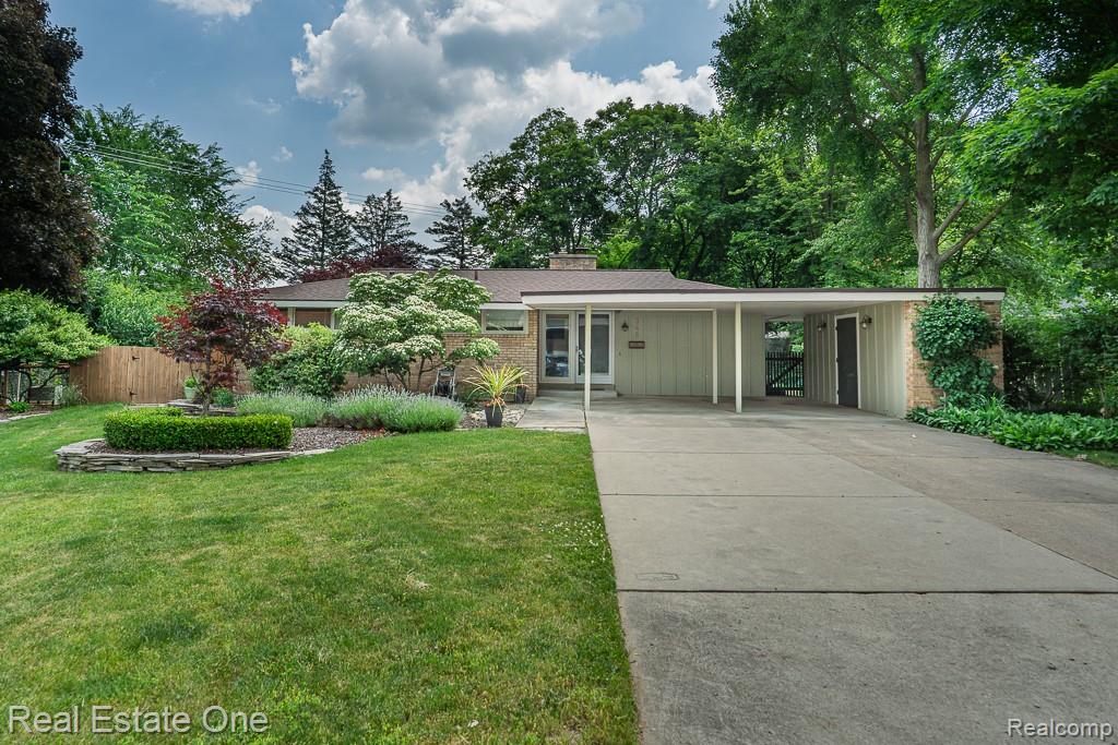 348 Charles Road