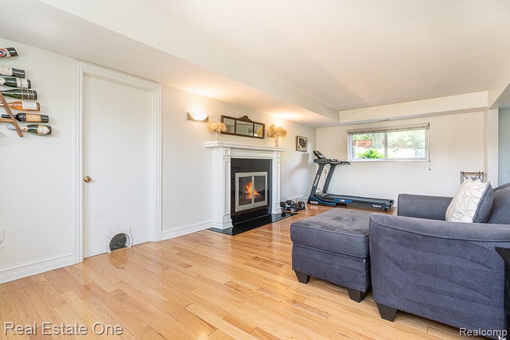 52598 Belle Vernon