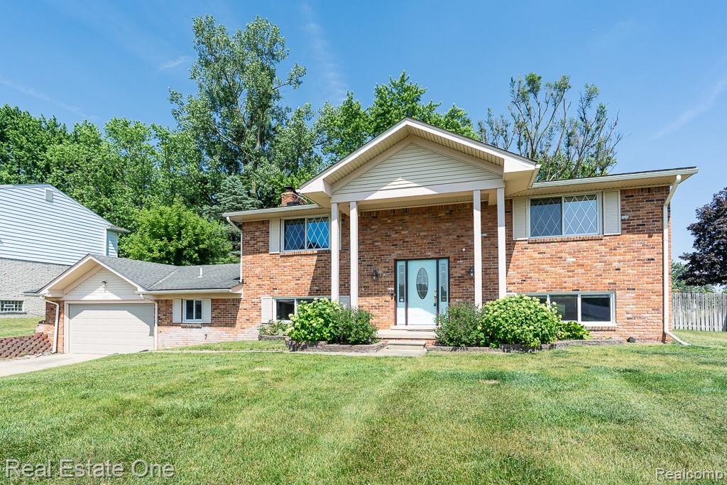 52598 Belle Vernon