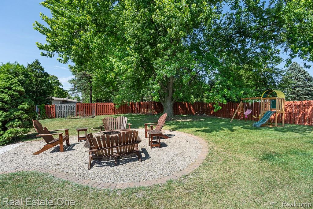 52598 Belle Vernon