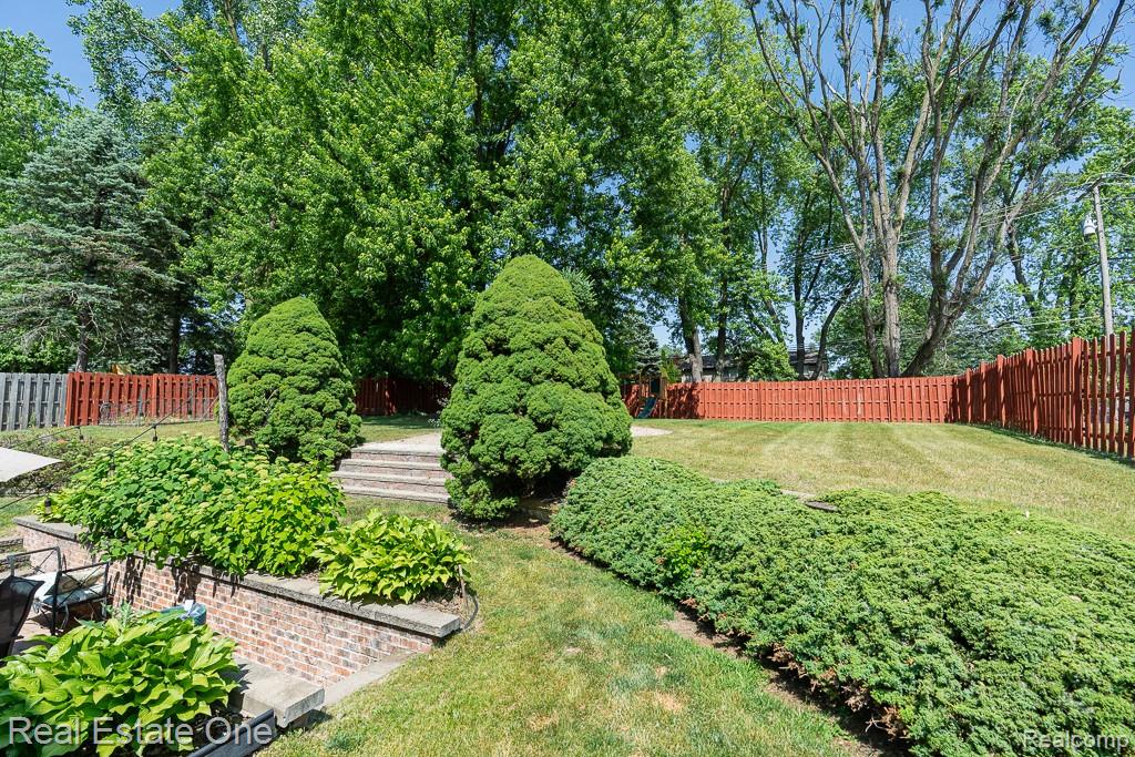 52598 Belle Vernon