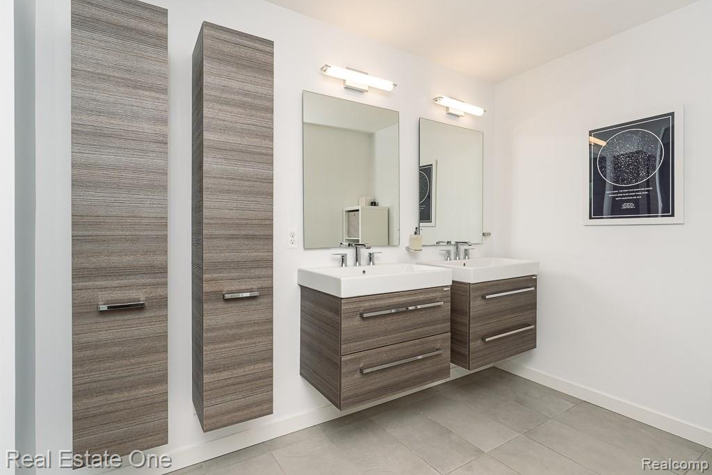 864 Cumberland Rdg Court