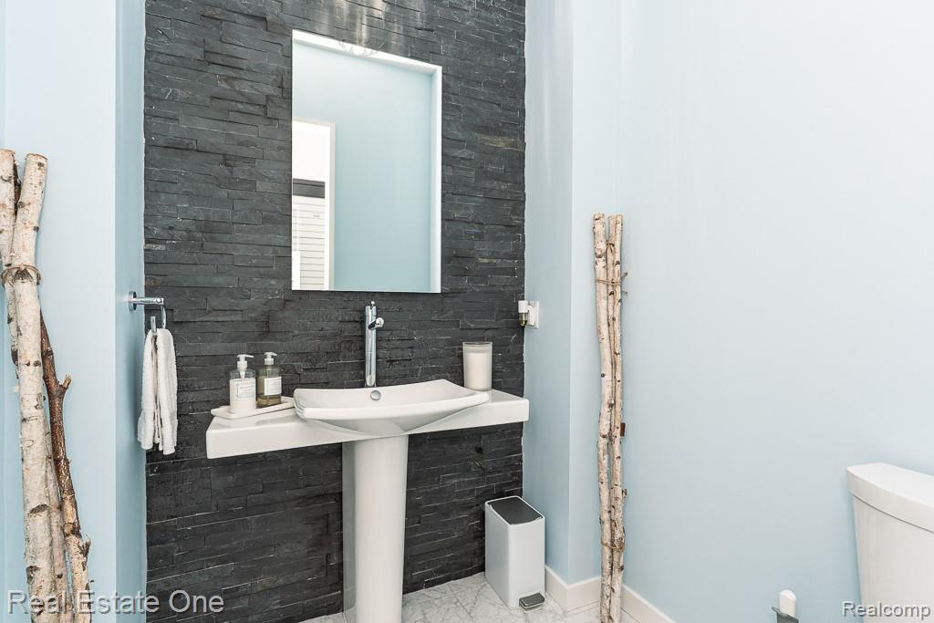 864 Cumberland Rdg Court
