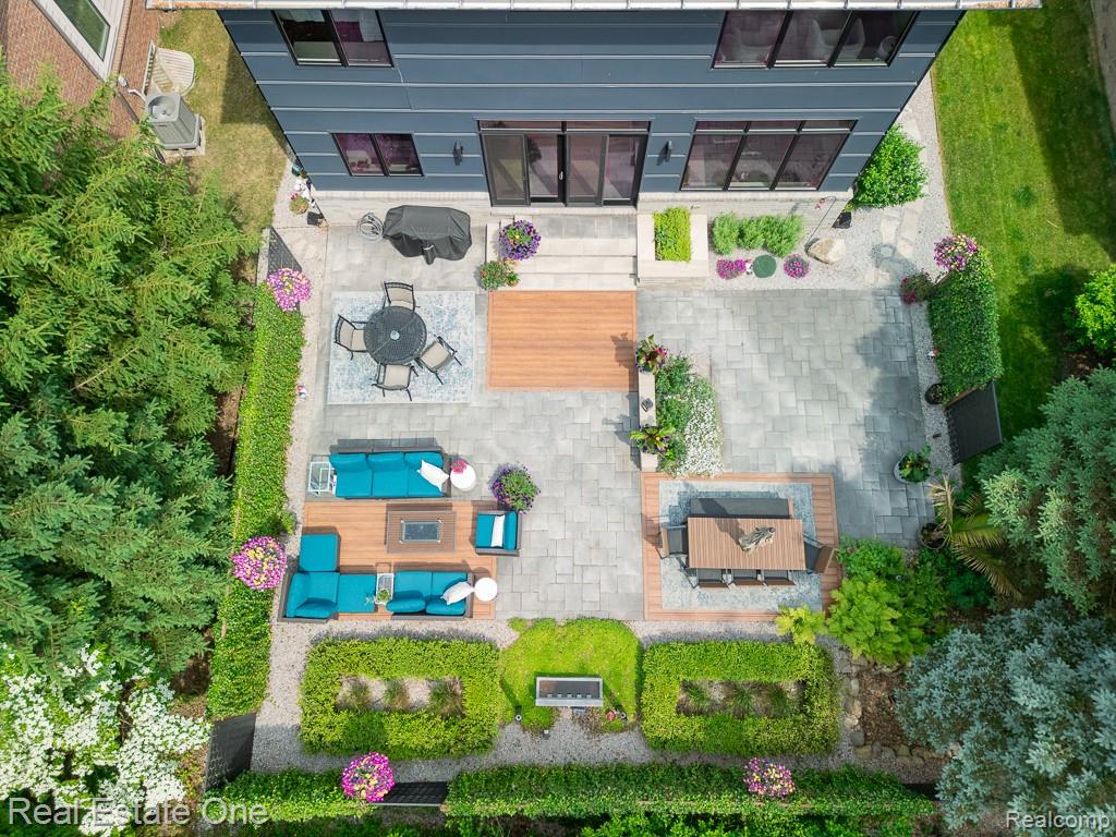 864 Cumberland Rdg Court