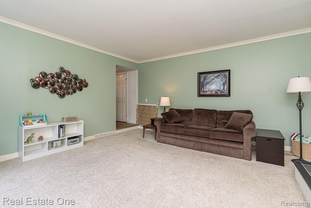 42514 Freeport Drive