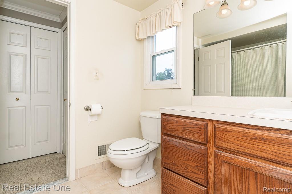 42514 Freeport Drive