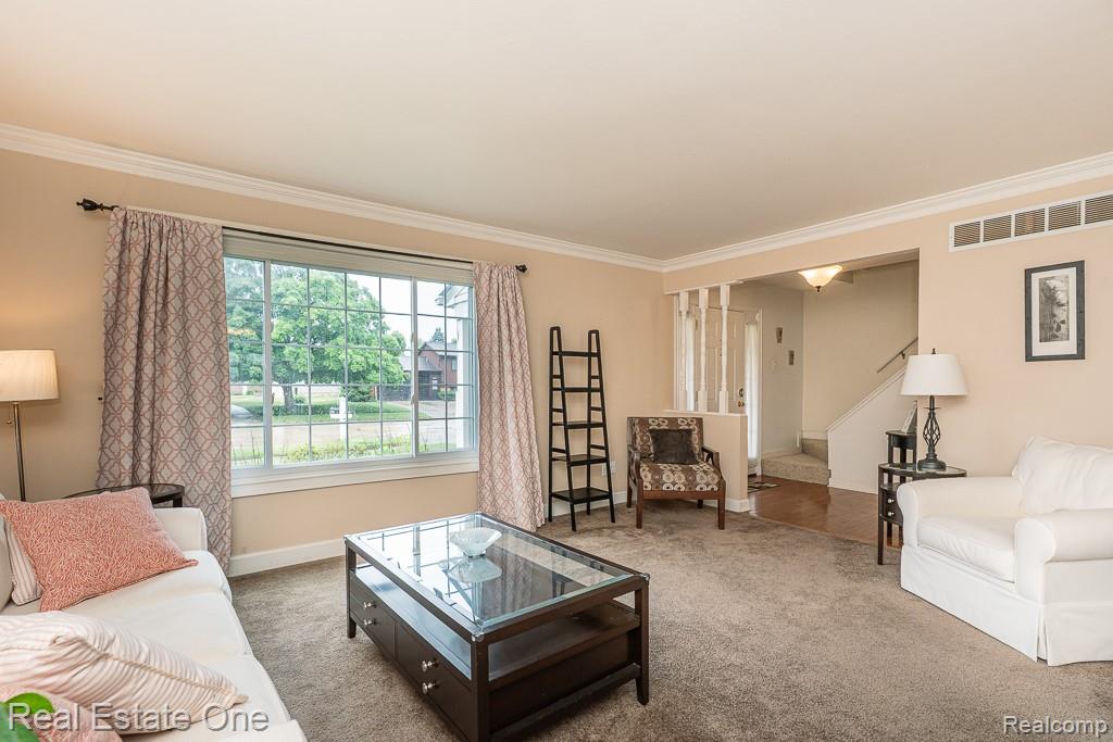 42514 Freeport Drive