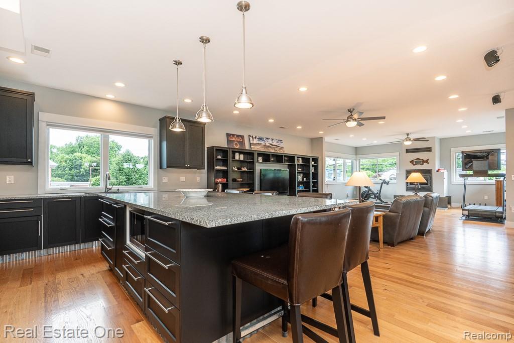 426 W University Drive