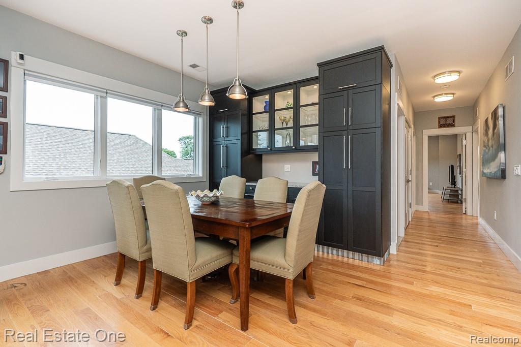 426 W University Drive