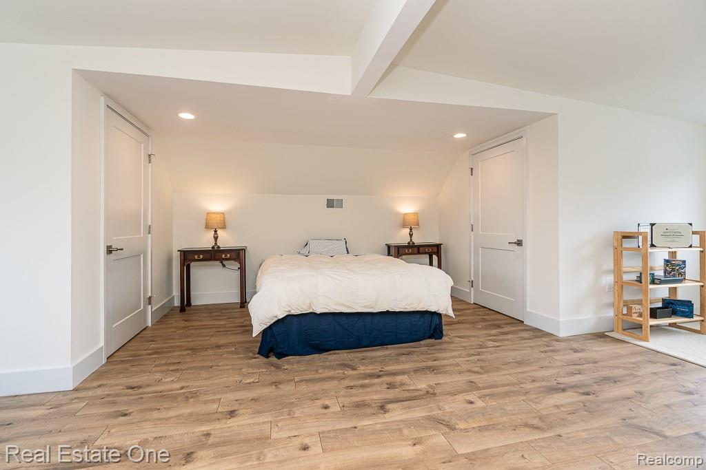 426 W University Drive