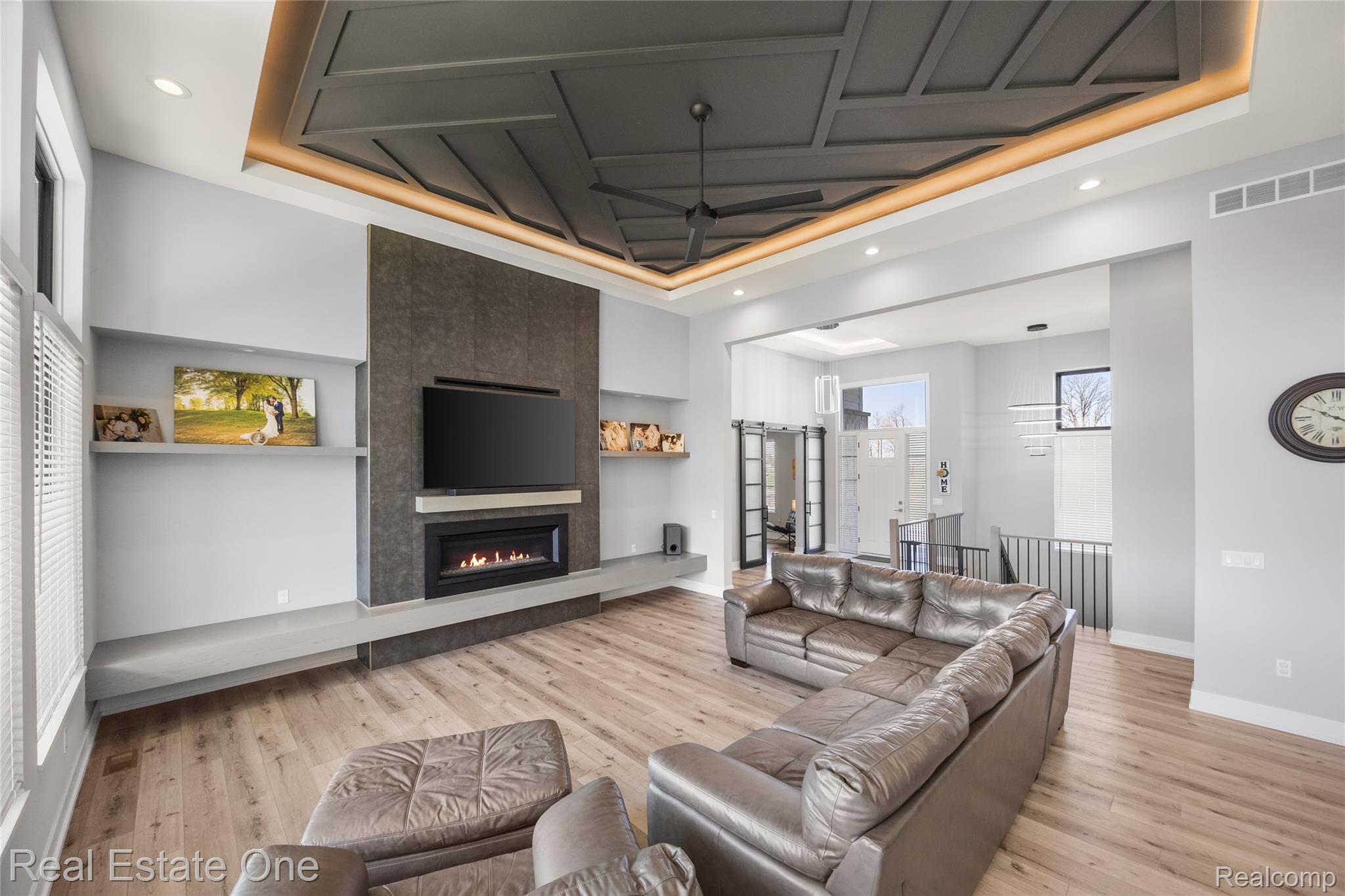 73404 Castle Court