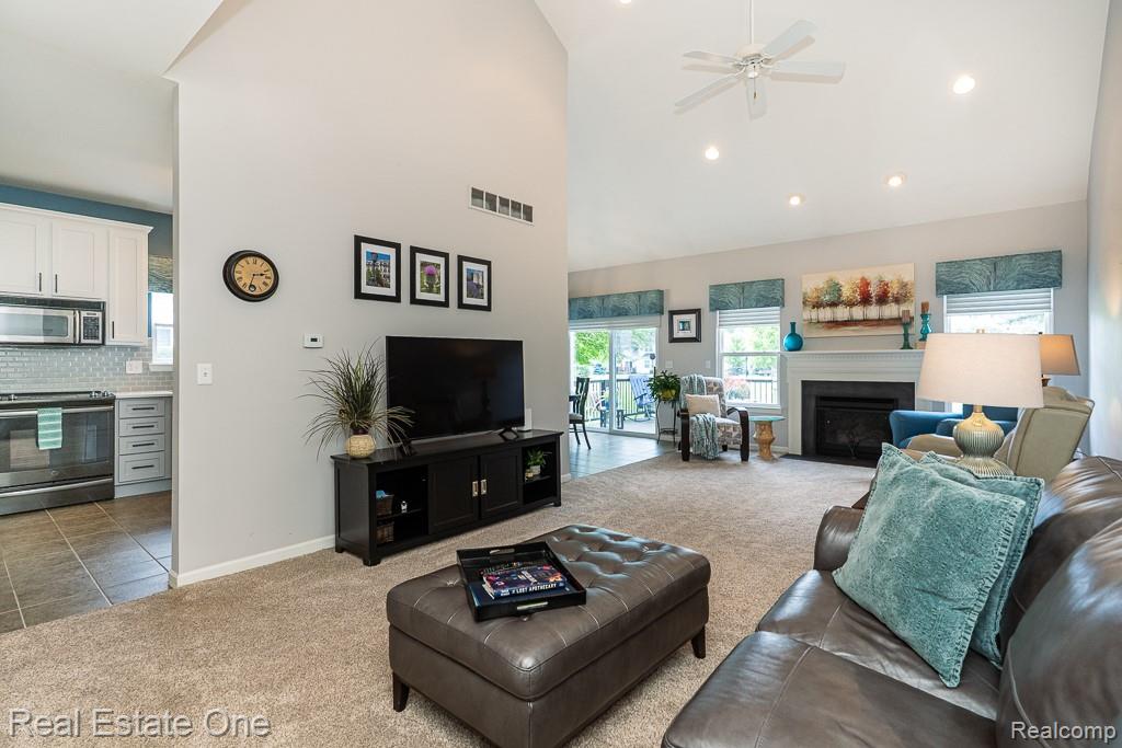 3529 Grove Lane