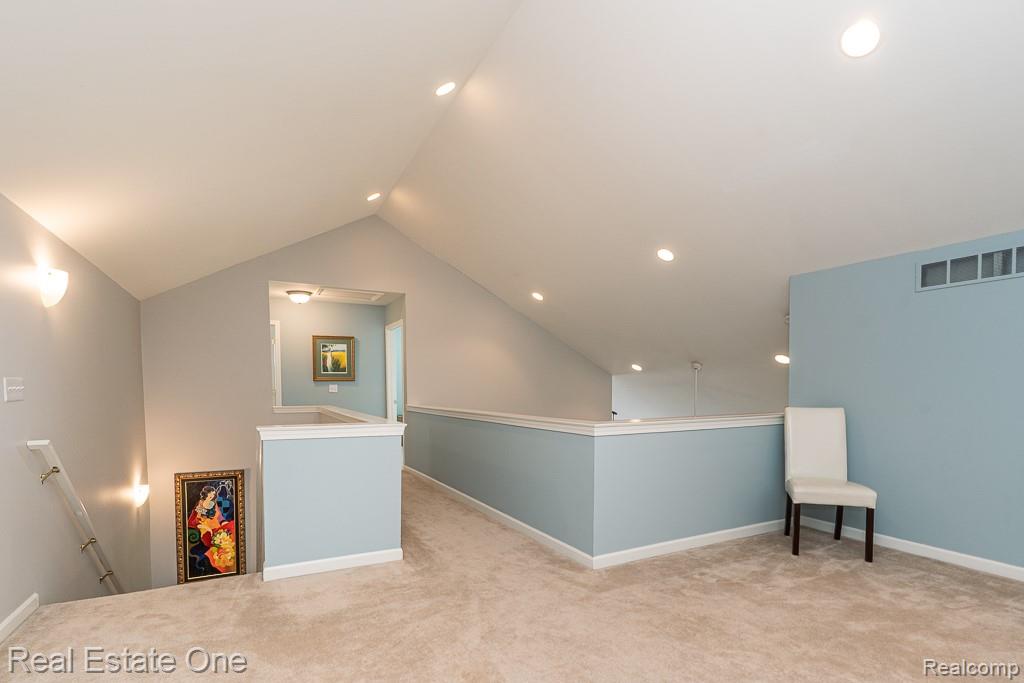 3529 Grove Lane