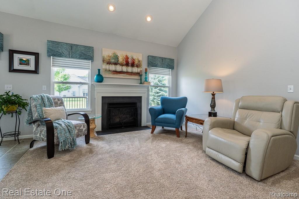 3529 Grove Lane