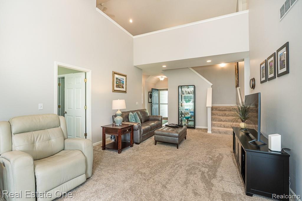 3529 Grove Lane