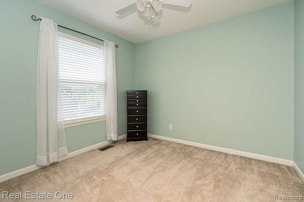 3529 Grove Lane