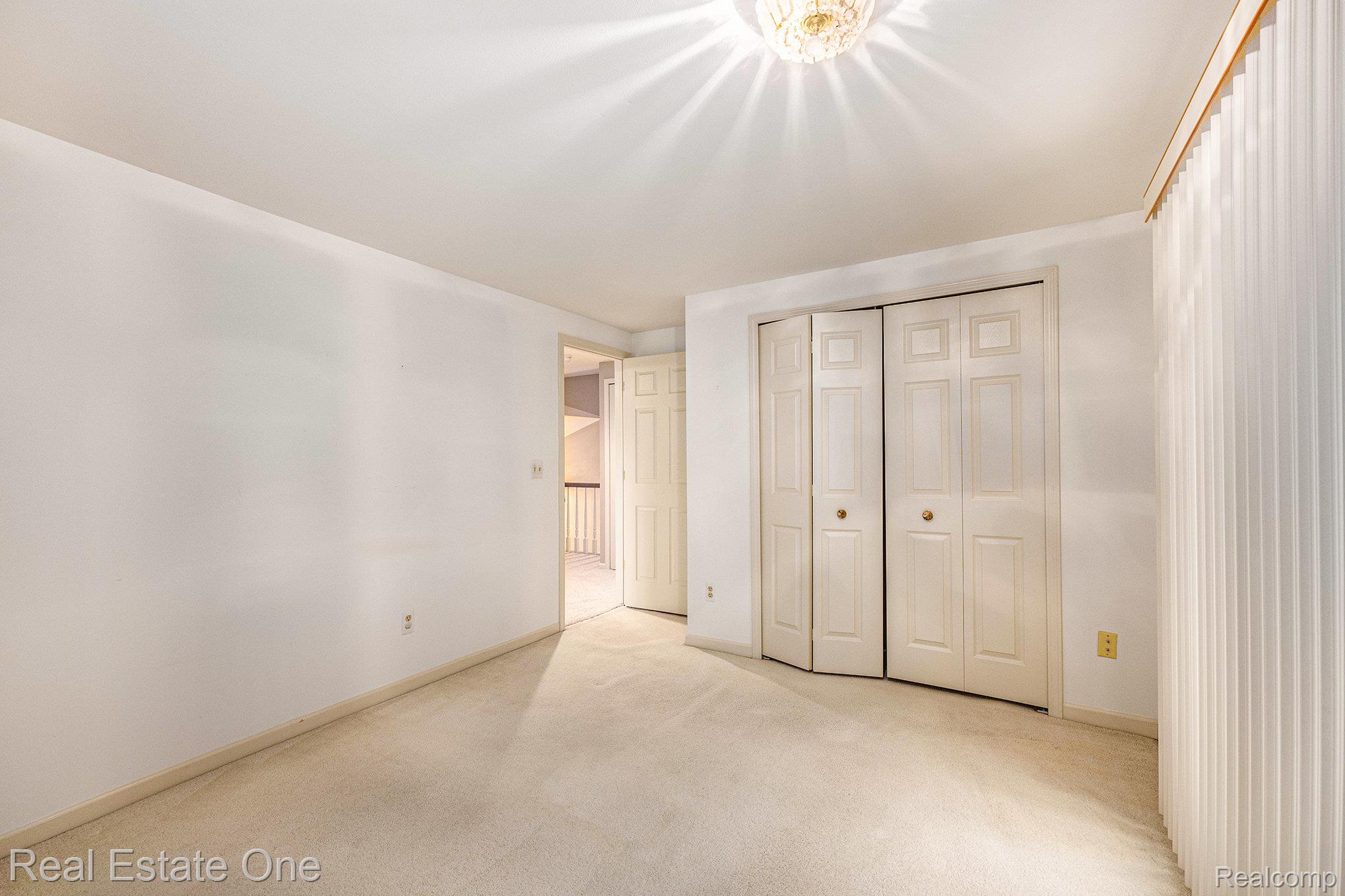 2184 Reagan Drive