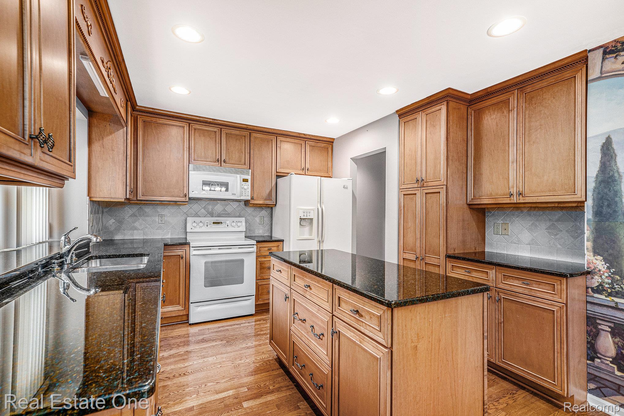 2184 Reagan Drive