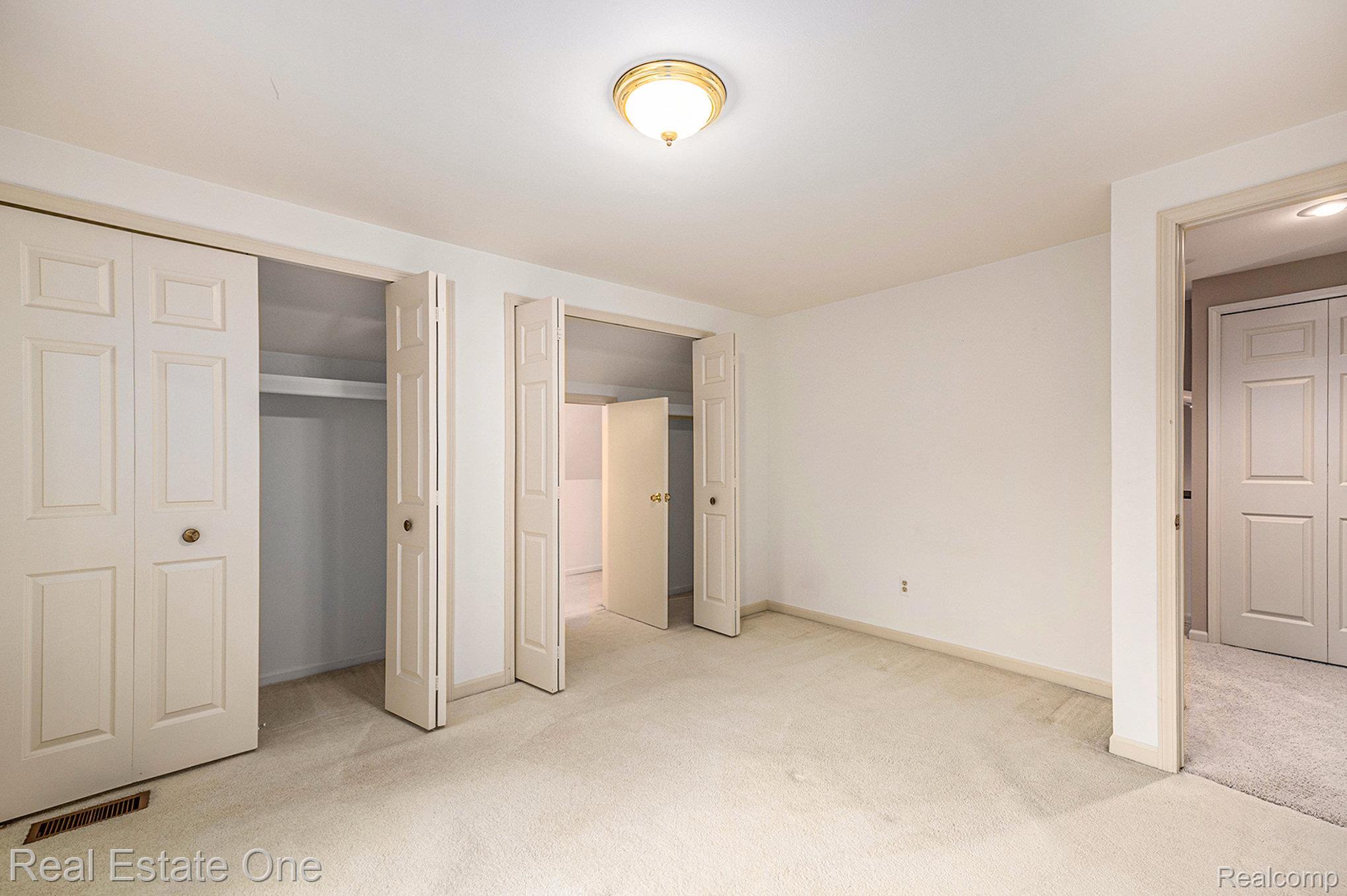 2184 Reagan Drive